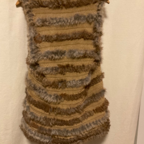 Vintage Rabbit Fur Knit Vest - Picture 2 of 5